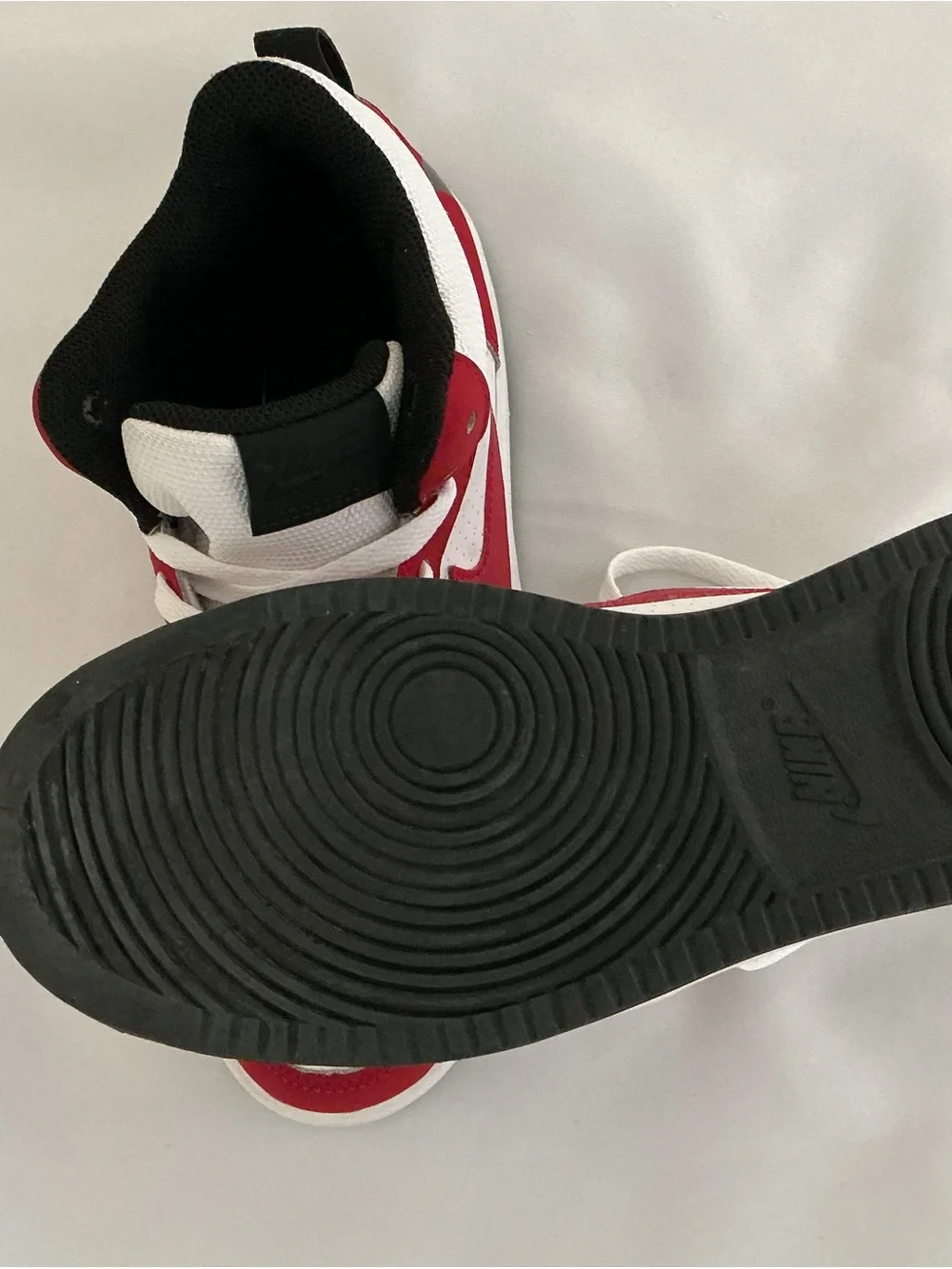 Nike Court Borough Mid Sneakers White Red Black Youth 7Y / Women’s 8.5